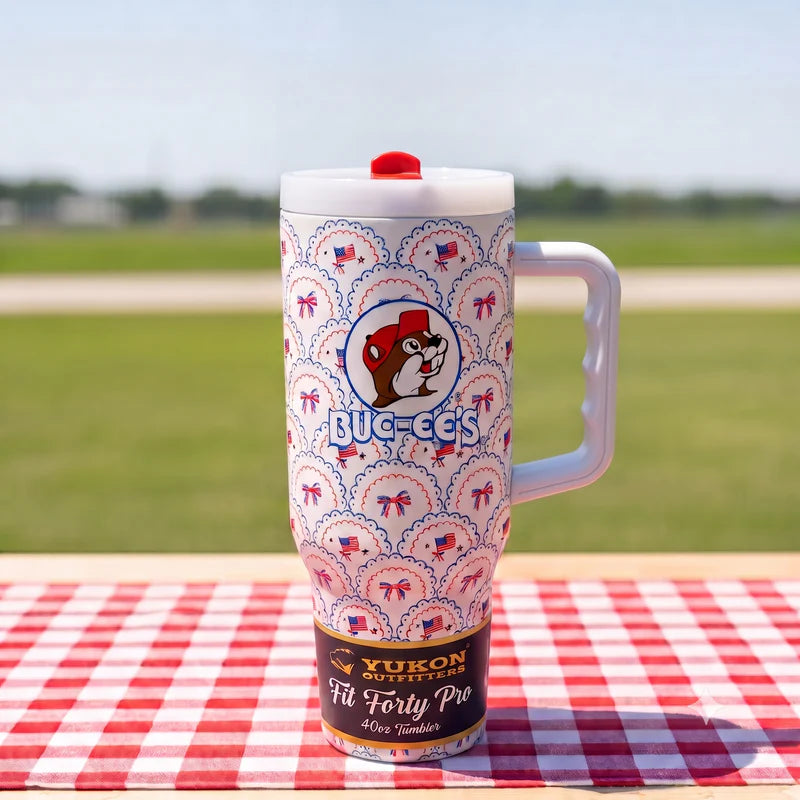buceeswhite4thofJulytumbler-1.jpg Buc-ee's Americana Flags & Bows 40oz Fit Forty Pro Tumbler - Image 1